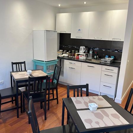 B&B Paraiso Tenerife Super Economy Rooms Airport Los Abrigos Bagian luar foto